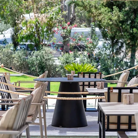 Cabu - Adults Only Hotel