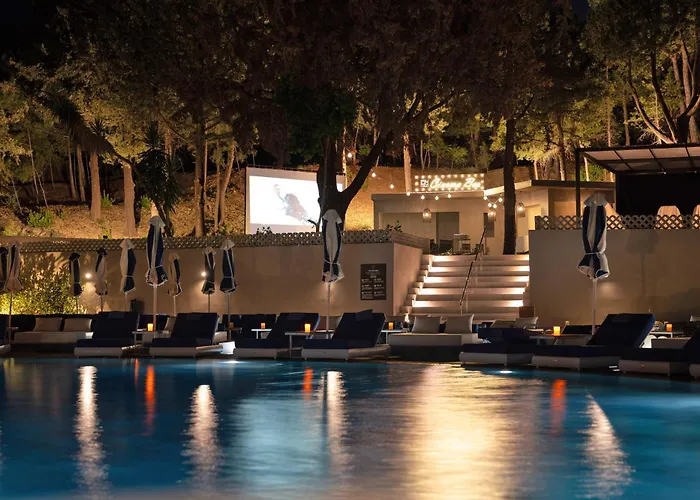 Cabu - Adults Only 5*