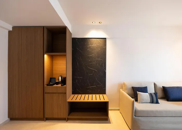 Cabu - Adults Only 5* فاليراكي