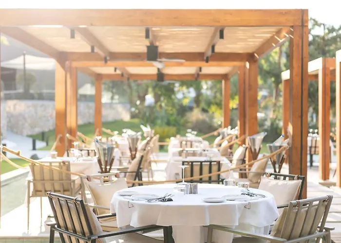 Cabu - Adults Only 5* فاليراكي